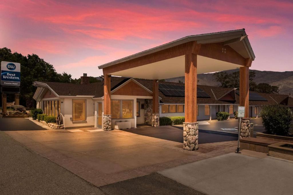 Best Western Frontier Motel Lone Pine Exteriör bild
