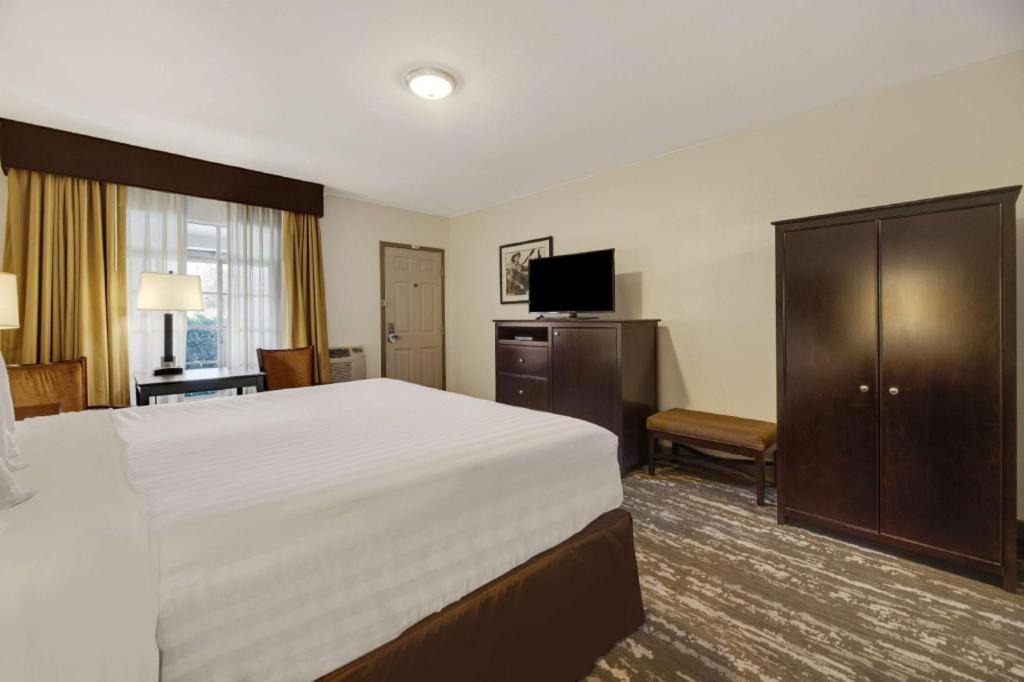 Best Western Frontier Motel Lone Pine Exteriör bild